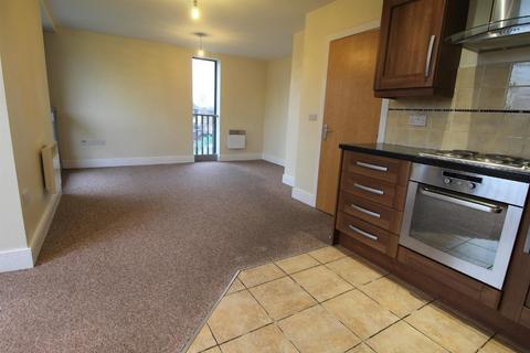 2 bedroom apartment to rent, Liana Gardens, Bilston, Wolverhampton