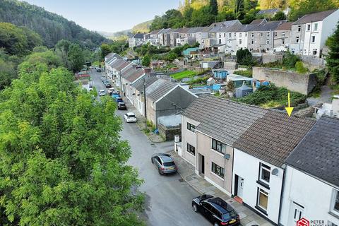 2 bedroom terraced house for sale, Station Row, Pontyrhyl, Bridgend, Bridgend County. CF32 8PJ