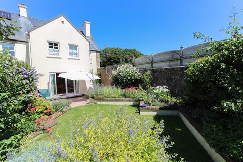 3 bedroom semi-detached house for sale, La Route Du Mont Mado, St John , Jersey. JE3 4DS