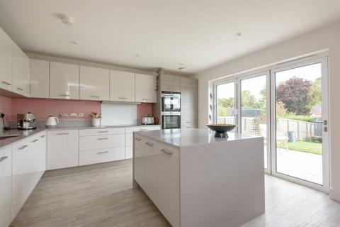 57 Bayview Circus, Dunbar, EH42 1ZT