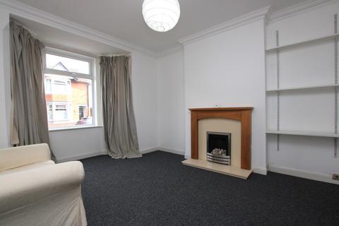 4 bedroom terraced house to rent, Garfield Street, Kettering NN15