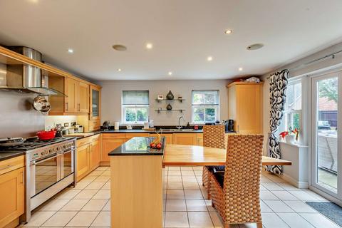 5 bedroom detached house for sale, Jaras Drive, Baschurch, Shrewsbury