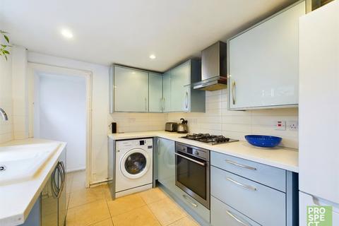 3 bedroom terraced house for sale, Wellington Road, Maidenhead, Berkshire, SL6