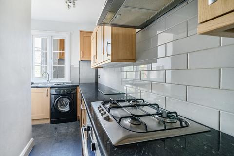 2 bedroom apartment for sale, Willow Grove, Chislehurst