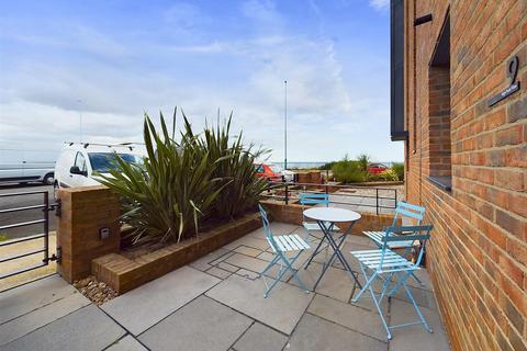 4 bedroom townhouse for sale, Promenade, Whitley Bay