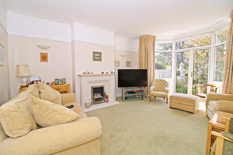 4 bedroom semi-detached house for sale, Wickham Way, Park Langley, Beckenham, BR3