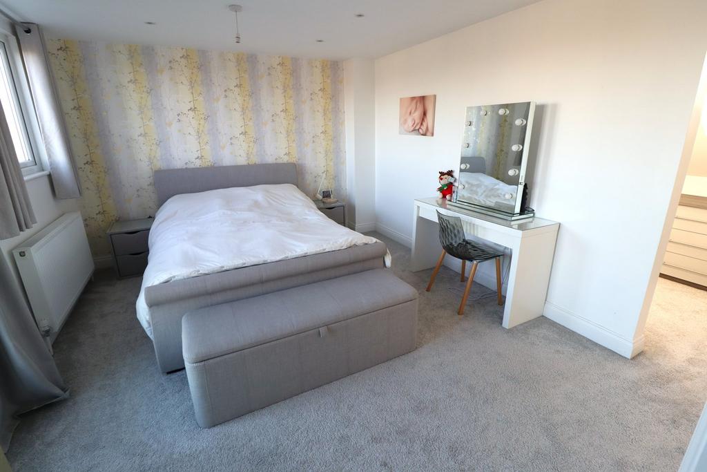 Main bedroom