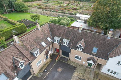 3 bedroom terraced house for sale, Clifton Mews, Kentford CB8