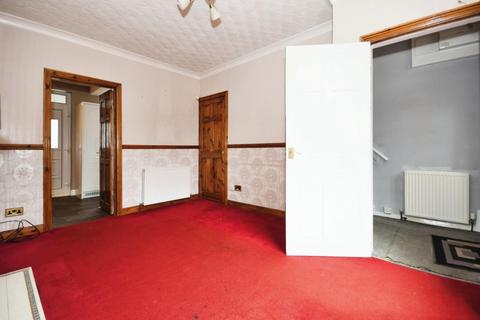 2 bedroom terraced house for sale, Manor Oaks Place, Sheffield