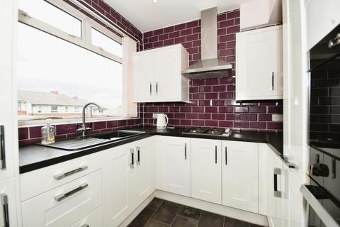 2 bedroom terraced house for sale, Manor Oaks Place, Sheffield