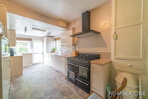 1 Clarence Place, Pontypool, NP4 8AP