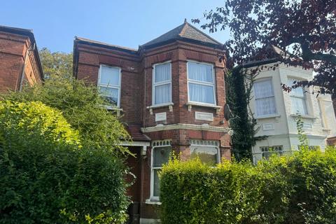 4 bedroom flat for sale, Fordwych Road, London, Greater London, NW2