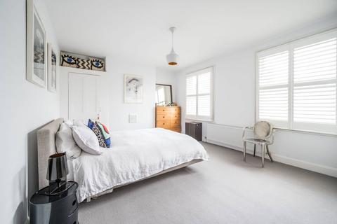 2 bedroom flat to rent, Bryantwood Road, Holloway, London, N7