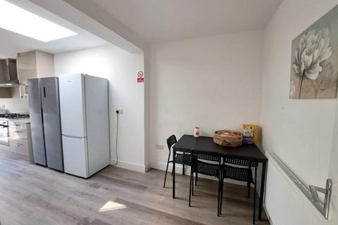 undefined, Allenby Road, Greenford UB1