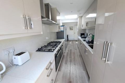 undefined, Allenby Road, Greenford UB1