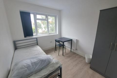 undefined, Allenby Road, Greenford UB1
