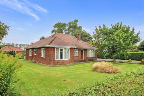 3 bedroom bungalow for sale, Keeling Street, Louth LN11