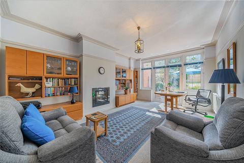 54 Mulgrave Road, London, W5 1LE