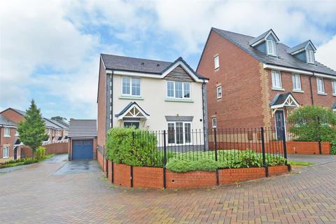 4 bedroom detached house for sale, Dove Close, Shrewsbury