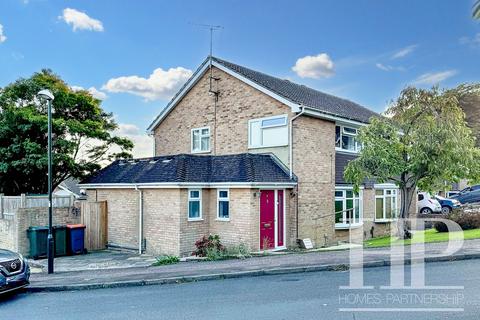 4 Tintern Road, Crawley, RH11 8NG