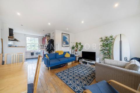 2 bedroom flat for sale, Carter Street, London, SE17