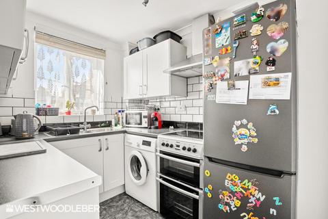 undefined, High Road, Broxbourne EN10