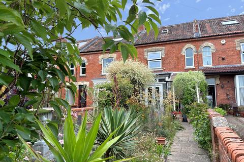 3 bedroom terraced house for sale, Rowdens Road, Wells, BA5