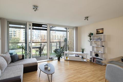 Flat 4, Medland House, 11 Branch Road, London, E14 7JT