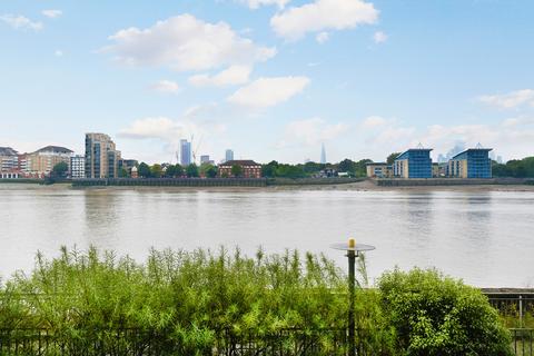 1 bedroom flat for sale, Naxos Building, London E14