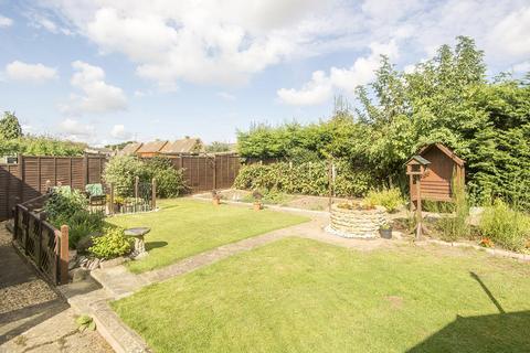 3 bedroom semi-detached bungalow for sale, Montrose Close, Market Harborough