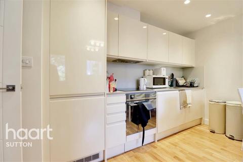 1 bedroom flat to rent, Carshalton Road