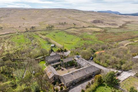 3 bedroom character property for sale, Swarthghyll House, Oughtershaw