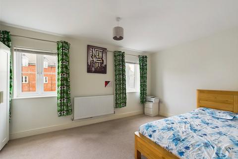 27 Millstone Way, Gloucester, GL1 5QW