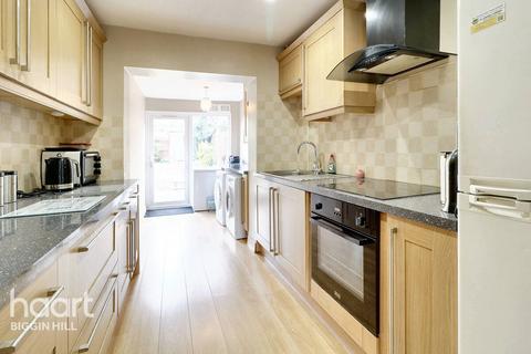 3 bedroom terraced house for sale, Hollingworth Way, Westerham