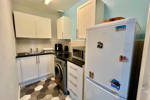 1 bedroom flat to rent, Shields Road, Gateshead, NE10