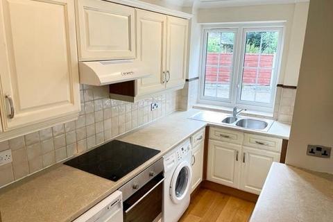 2 bedroom terraced house to rent, Sagars Mews, Sagars Road, Wilmslow SK9