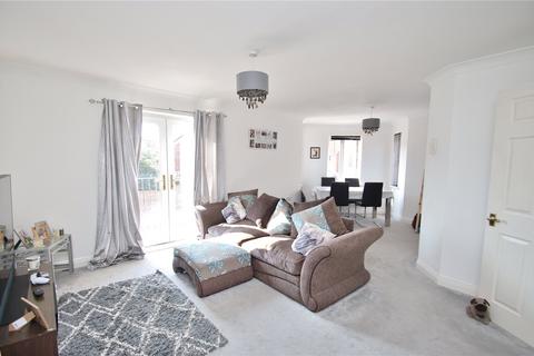 2 bedroom apartment for sale, Liederbach Drive, Verwood, Dorset, BH31