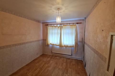 3 bedroom terraced house for sale, Abbeyville Walk, Manchester