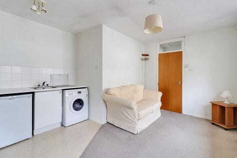 1 bedroom apartment for sale, Vine Court, St. Pauls Road, Cheltenham