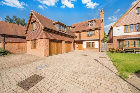 6 bedroom detached house for sale, Bishop Ramsey Close, Ruislip, Middlesex