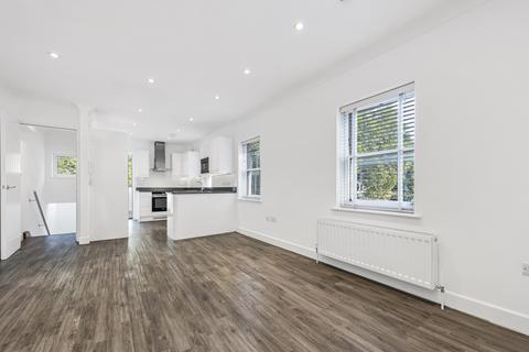 2 bedroom maisonette for sale, Islington Green, London N1