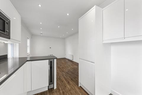 2 bedroom maisonette for sale, Islington Green, London N1