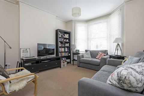 1 bedroom flat to rent, Bendemeer Road, Putney