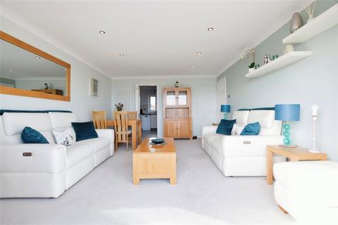 2 bedroom apartment for sale, Victoria Esplanade, West Mersea, Colchester, Essex, CO5