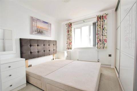 2 bedroom apartment for sale, Victoria Esplanade, West Mersea, Colchester, Essex, CO5