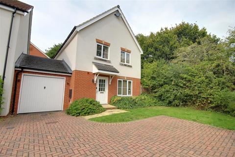 4 bedroom link detached house for sale, Drovers Way, Newent