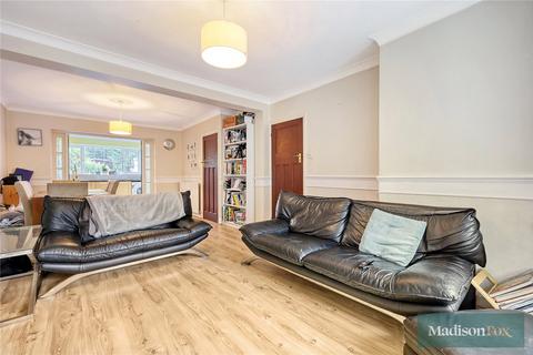 3 bedroom semi-detached house for sale, Oakwood Hill, Essex IG10