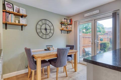 37 Shottery Close, Ipsley, Redditch, B98 0GE