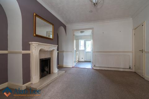 2 bedroom terraced house for sale, Crossall Street, Macclesfield, SK11 6QF