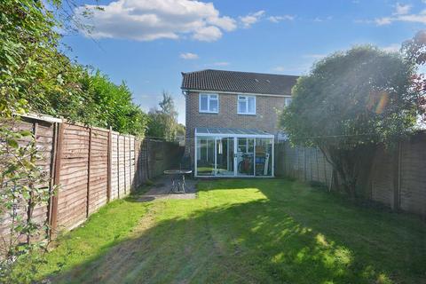 23 Campion Close, Wyke, Gillingham, SP8 4UG
